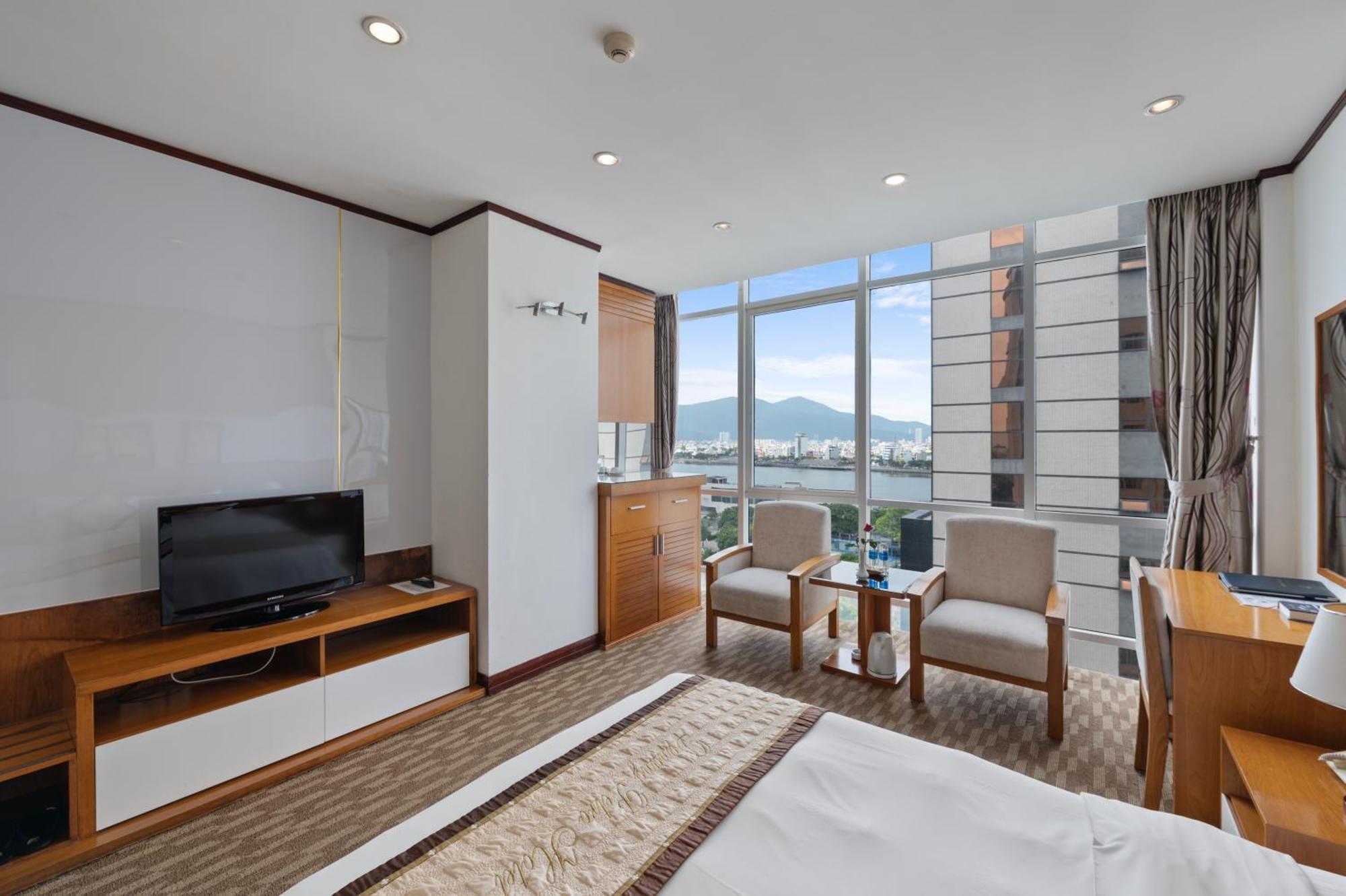 Danang Petro Hotel Zewnętrze zdjęcie