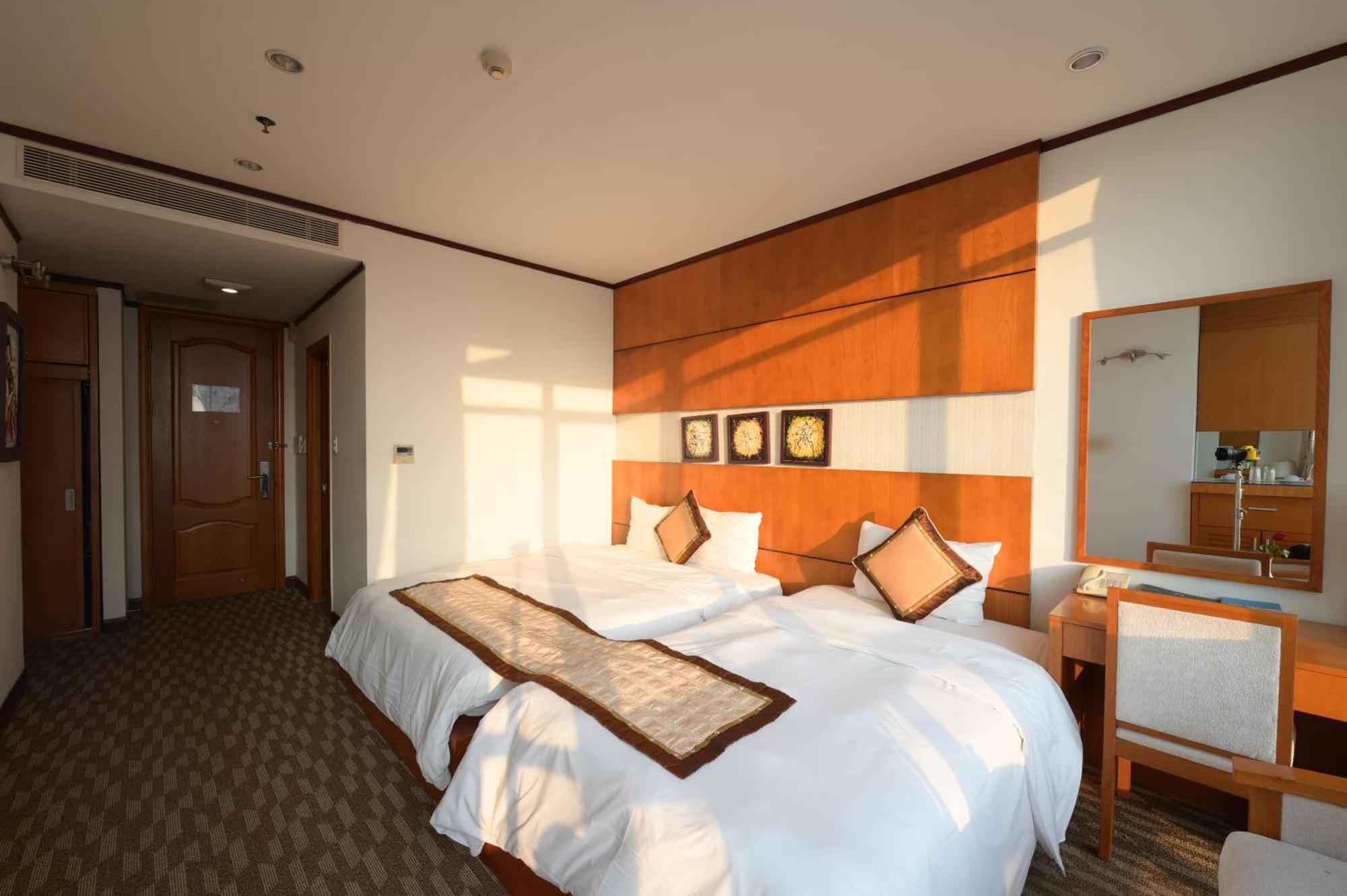 Danang Petro Hotel Zewnętrze zdjęcie
