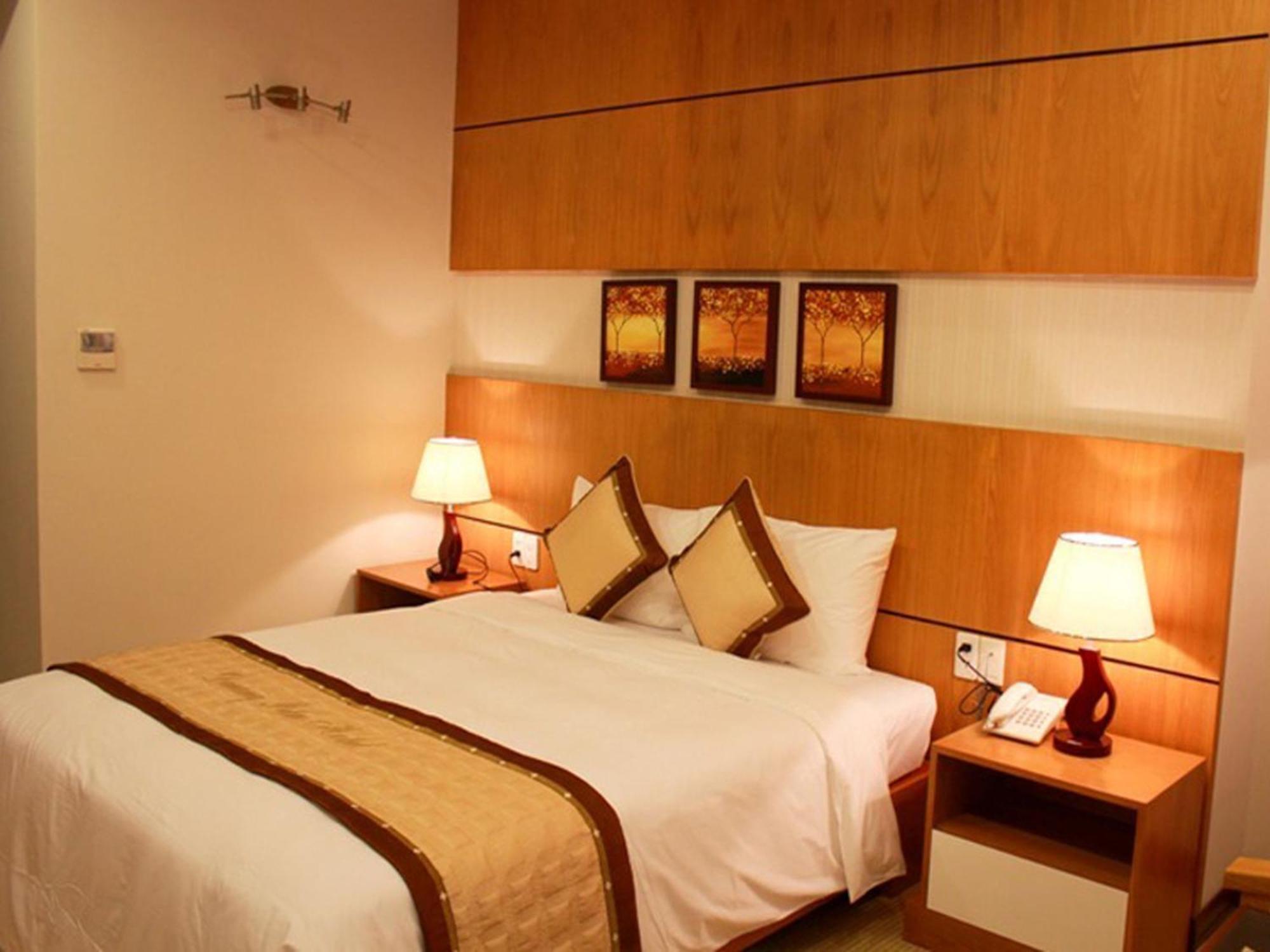Danang Petro Hotel Zewnętrze zdjęcie