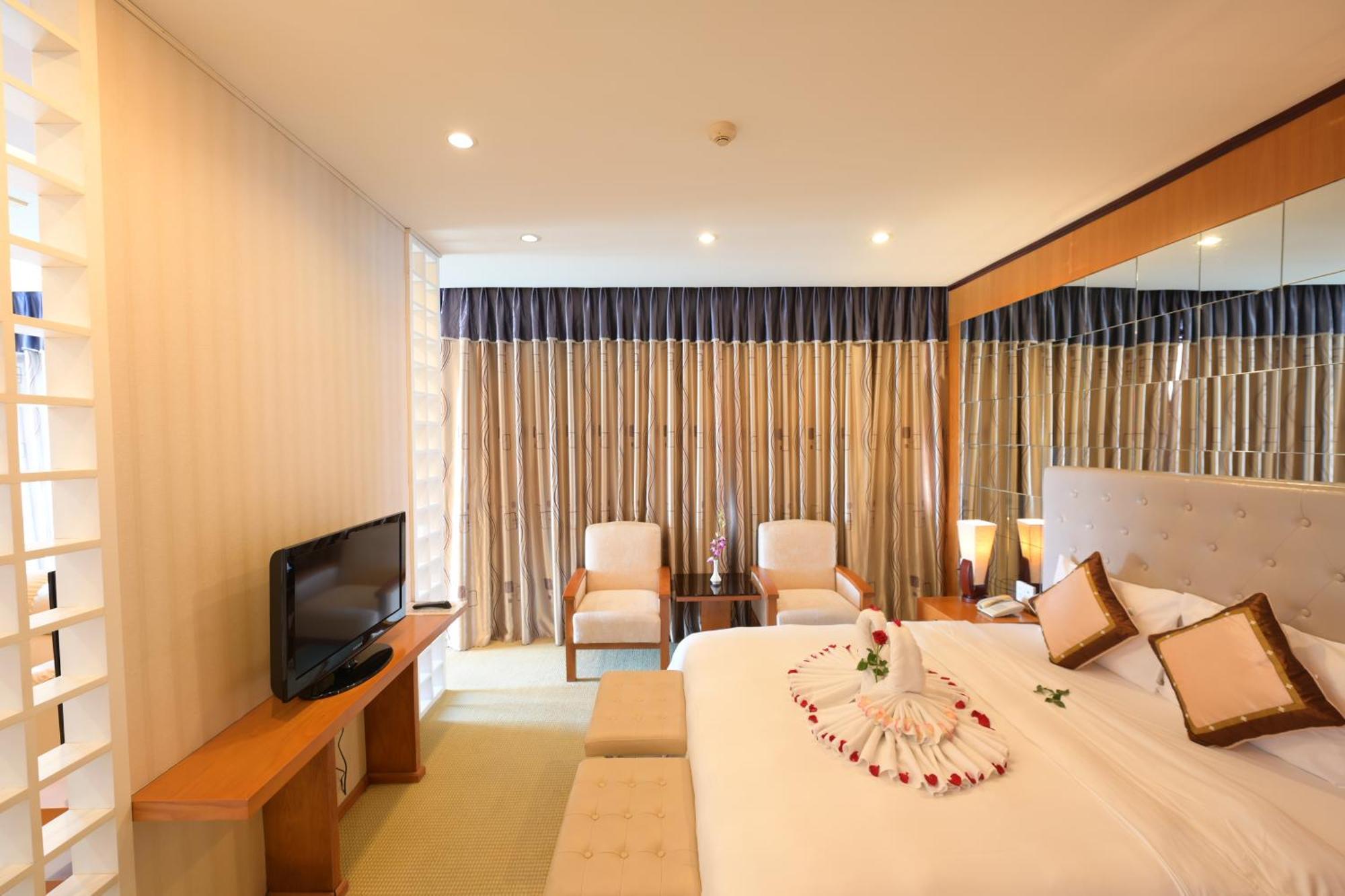 Danang Petro Hotel Zewnętrze zdjęcie
