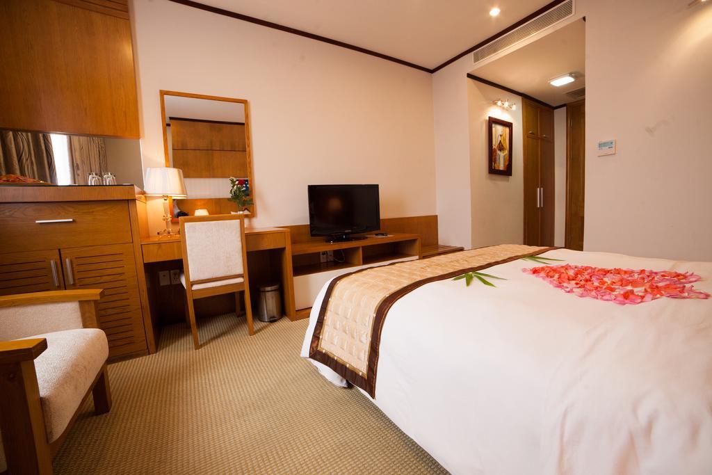 Danang Petro Hotel Zewnętrze zdjęcie